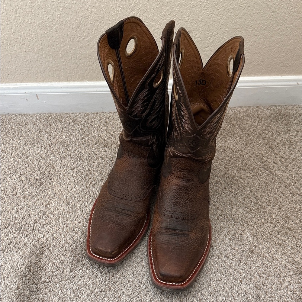 Ariat Dark Brown Western Boots with Intricate Stitching